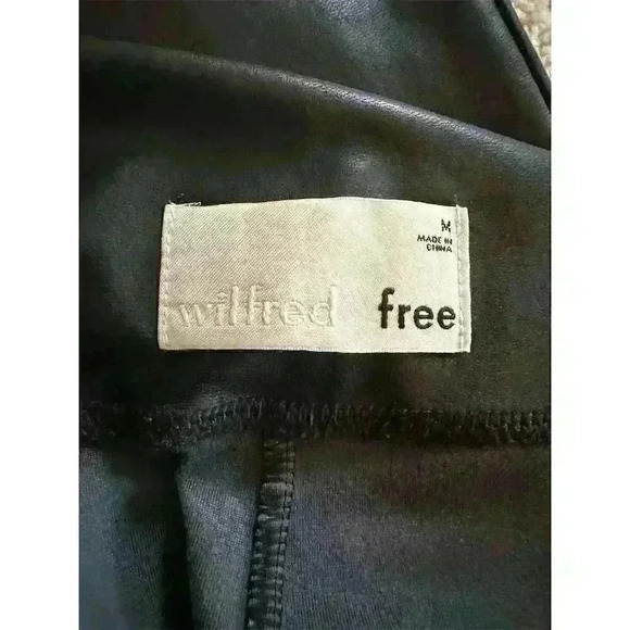 Wilfred Free High Waisted Vegan Leather Leggings Black Size M Women’s - Picture 3 of 4